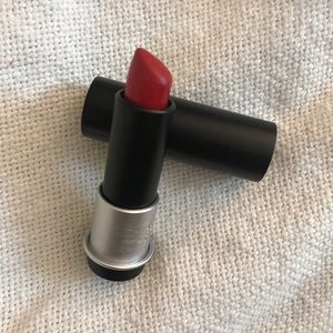 MAKE UP FOR EVER Lipstick